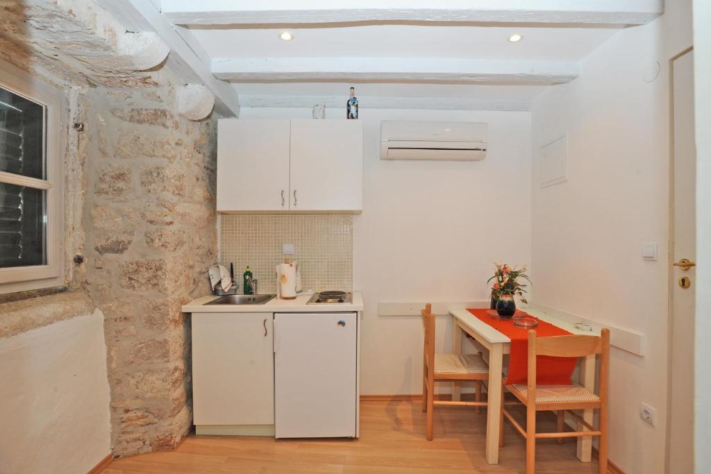 Cikato Apartament *